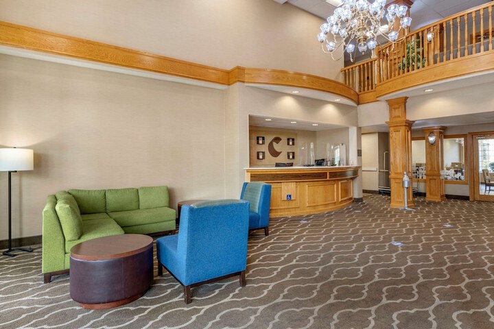 Hotel Interior 12 of 52