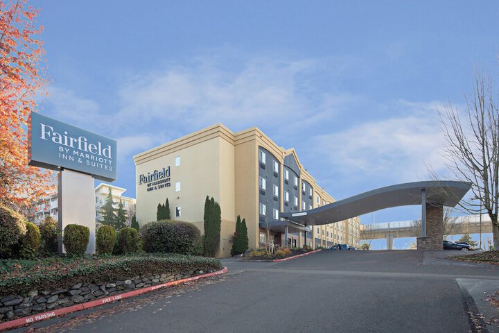 Fairfield by Marriott Inn & Suites Seattle Sea-Tac Airport