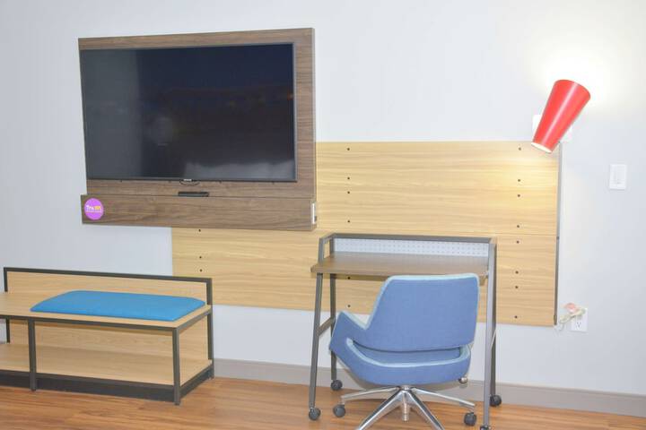 Room 18 of 35