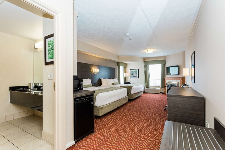 Room 49 of 100
