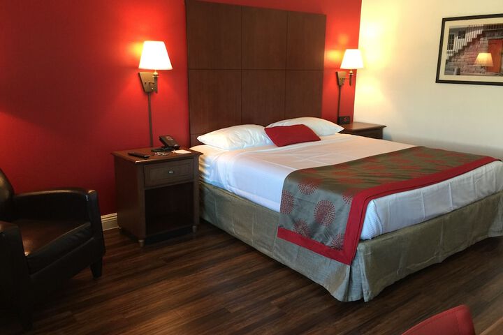 Room 19 of 35