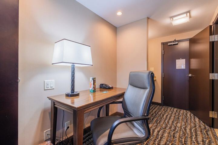 Holiday Inn South Jordan - SLC South by IHG