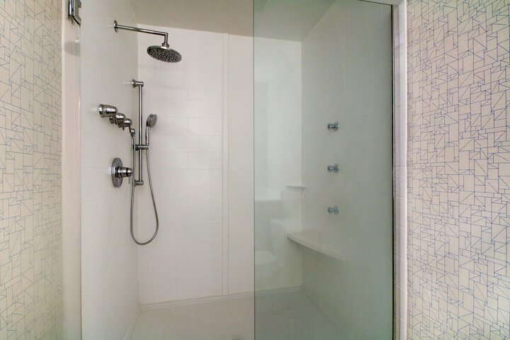 Holiday Inn Express & Suites Aurora - Naperville by IHG