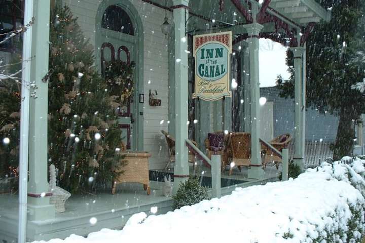 Inn at the Canal Bed & Breakfast