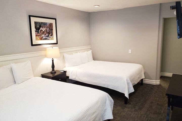 Room 15 of 22