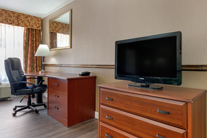 Room 28 of 55
