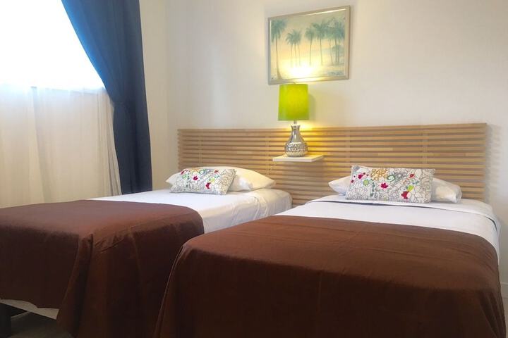 Room 15 of 34