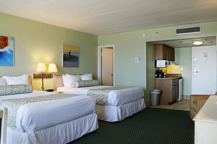 Room 27 of 61