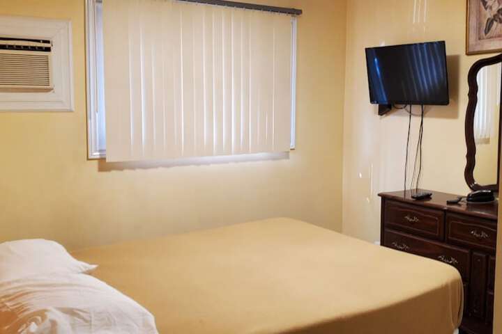 Room 15 of 85