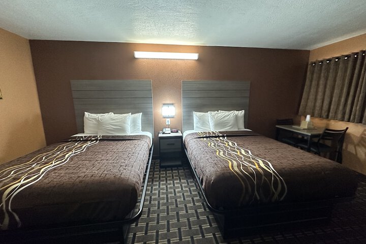 New Corral Motel