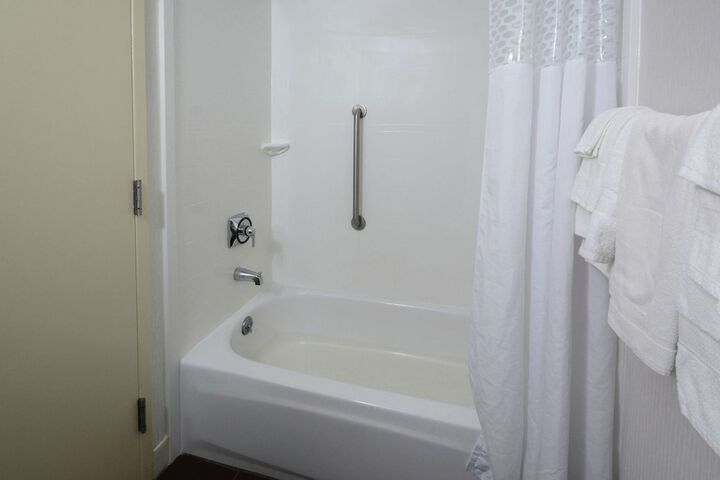 Room 31 of 49