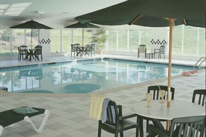 Pool 4 of 52