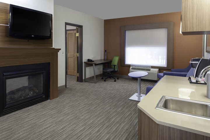 Holiday Inn Express & Suites Interstate 90 by IHG
