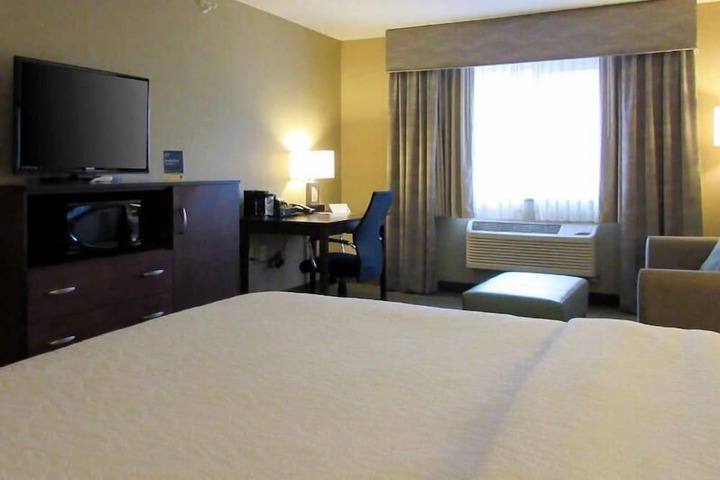 Room 20 of 76