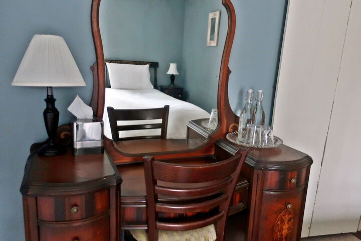 Room 31 of 75