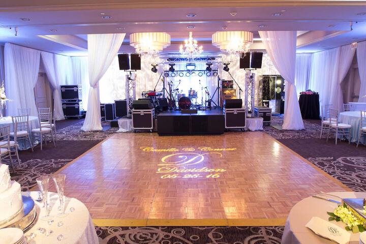Ballroom/Hall 32 of 34