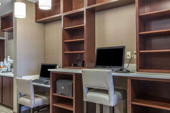 Comfort Suites Youngstown North