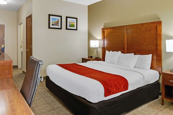 Room 42 of 55