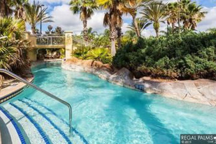 MARVELOUS 4 Bedroom Holiday home by Follow the sun vacation Rentals