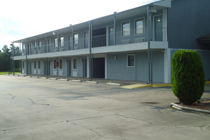 Property Grounds 13 of 13