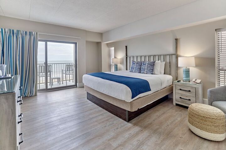 Henlopen Oceanfront Hotel