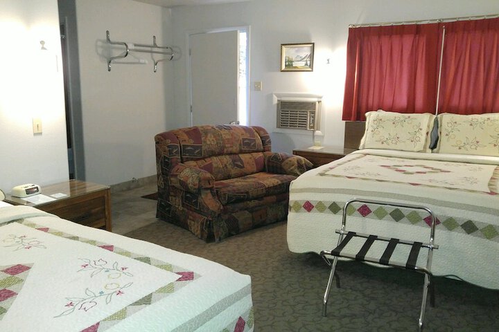Room 26 of 49