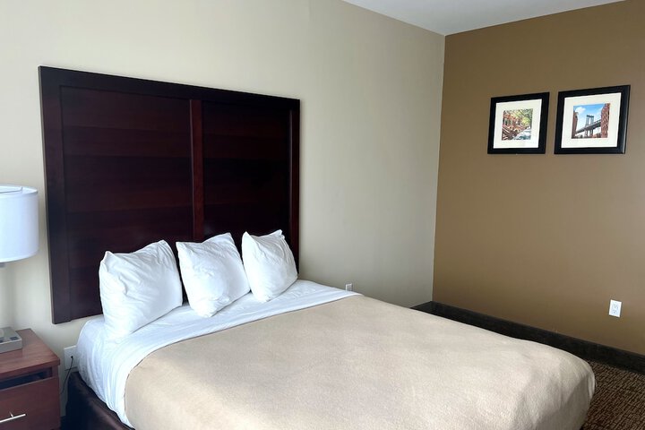 Room 41 of 63