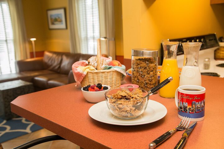 Breakfast/Coffee Service 30 of 34