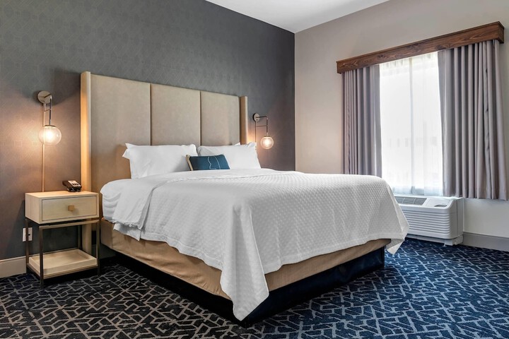 Lyric Hotel West End Trademark Collection by Wyndham