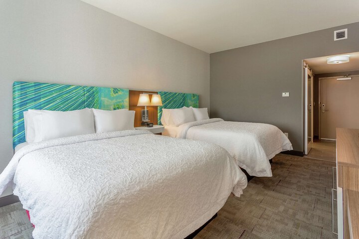 Hampton Inn & Suites Burlington