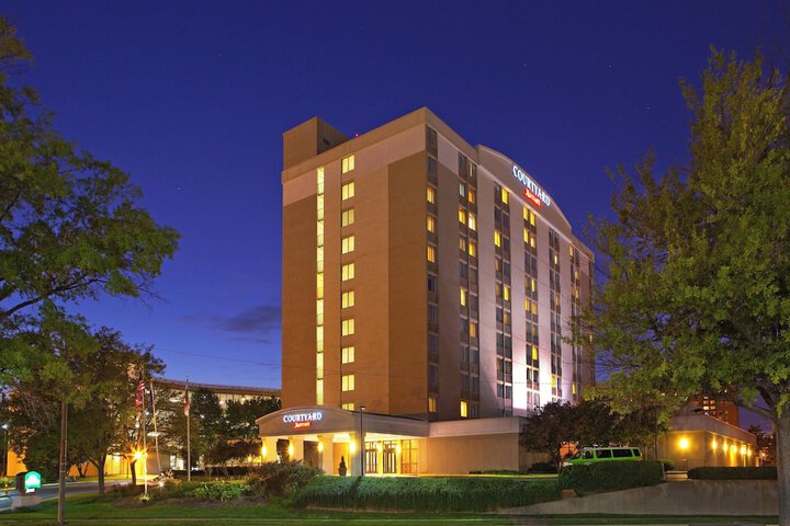 Hotel 2 of 22