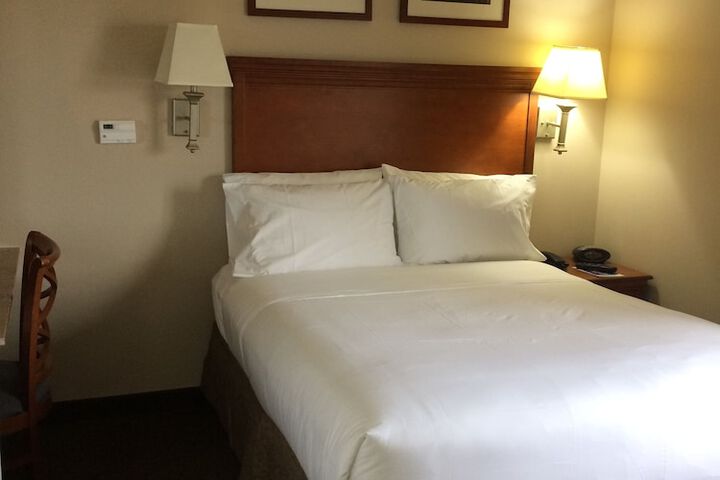 Room 22 of 50