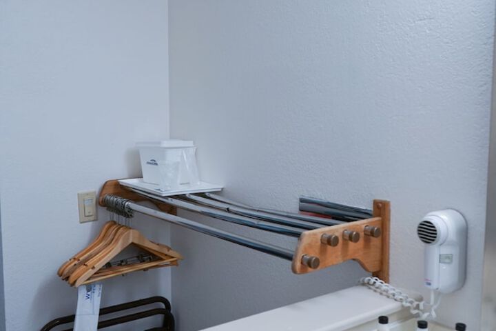 Room 55 of 76