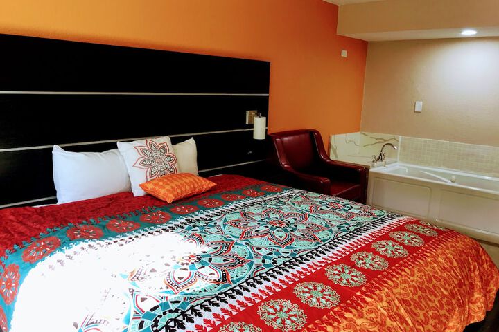 Room 72 of 92