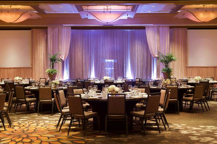 Hilton Orange County / Costa Mesa