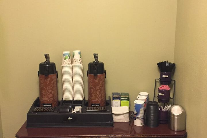 Breakfast/Coffee Service 33 of 35