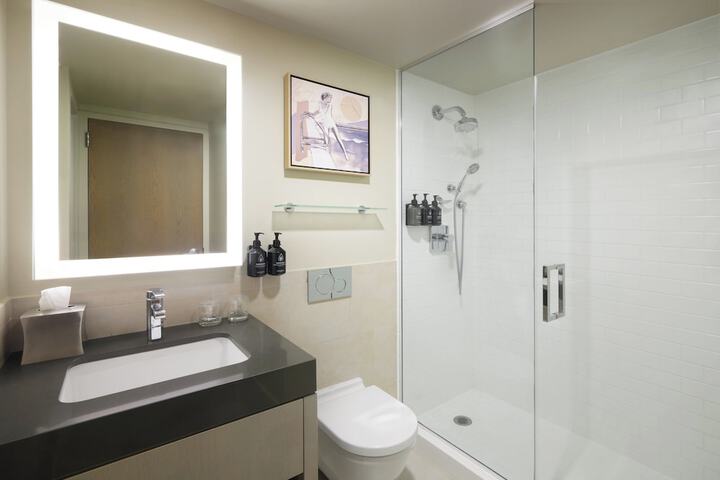 Hotel Indigo Long Island - East End by IHG