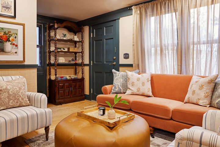 Room 42 of 46