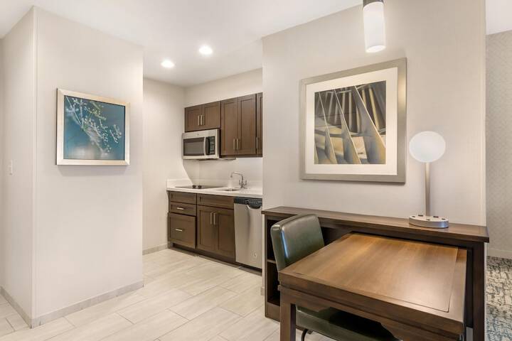 Homewood Suites by Hilton Schenectady