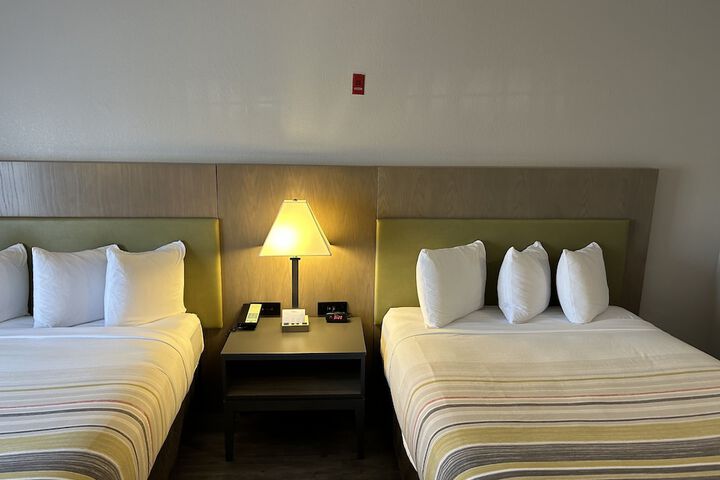 Room 57 of 86