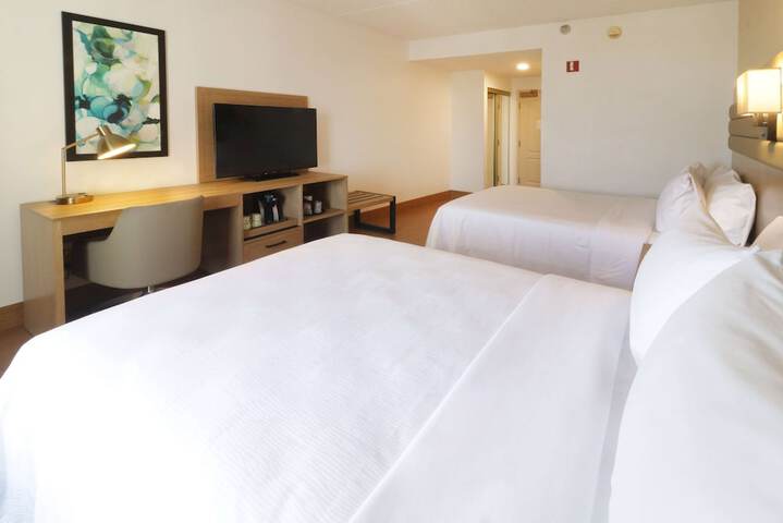 Room 43 of 110