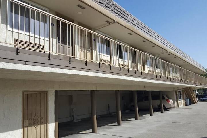 Hotel 4 of 37