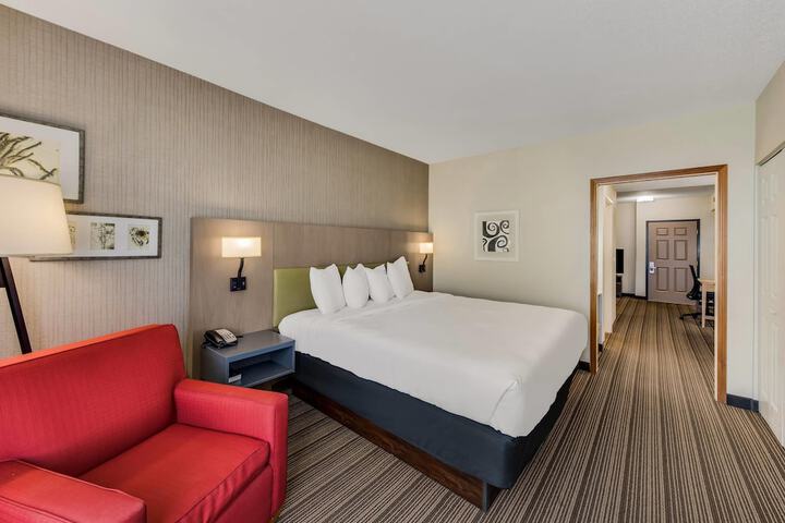 Country Inn & Suites by Radisson Findlay, OH