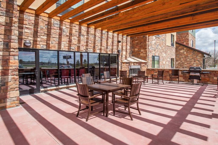 Terrace/Patio 36 of 38