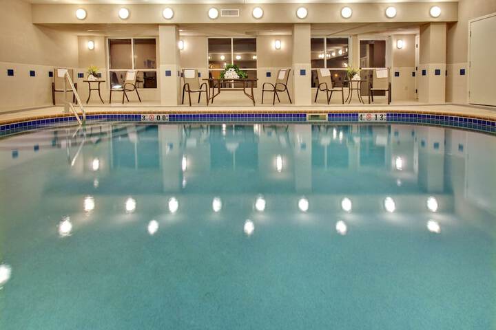 Pool 4 of 28