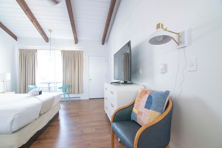 Ocean House Hotel & Motel