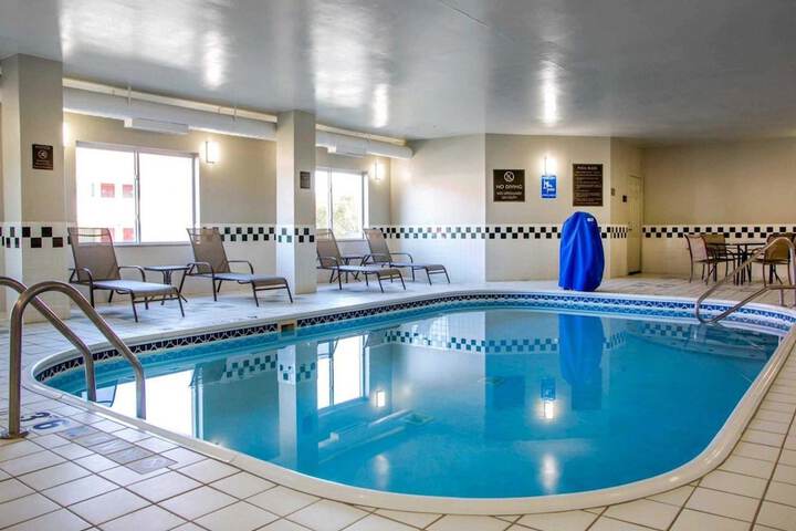 Pool 6 of 51