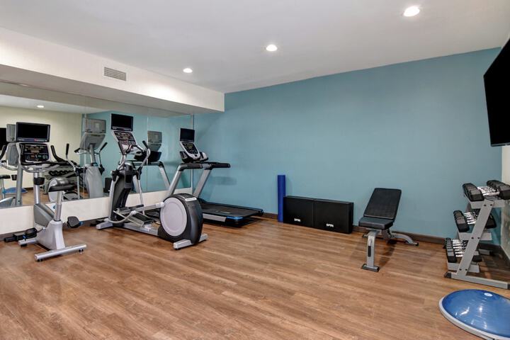 Holiday Inn Express Hotel & Suites Anderson-I-85 by IHG