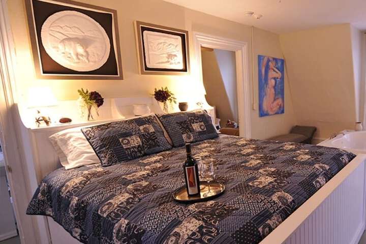Room 15 of 24