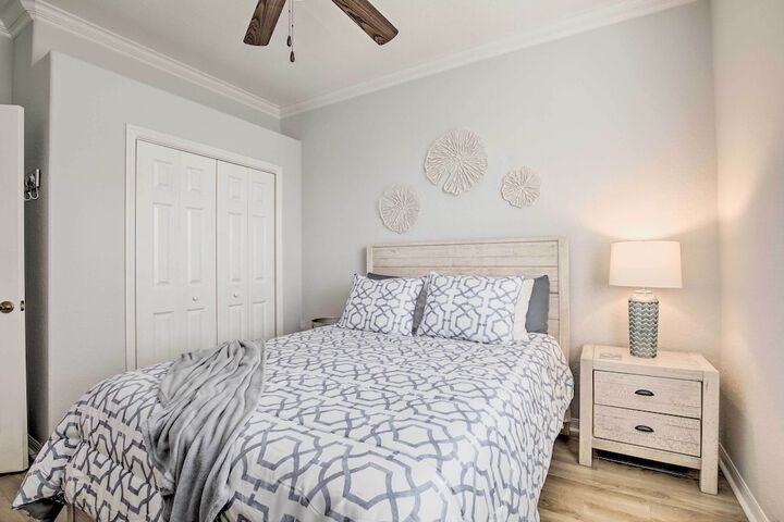 Heated Pool / spa & Dock: Apollo Beach Home on Canal